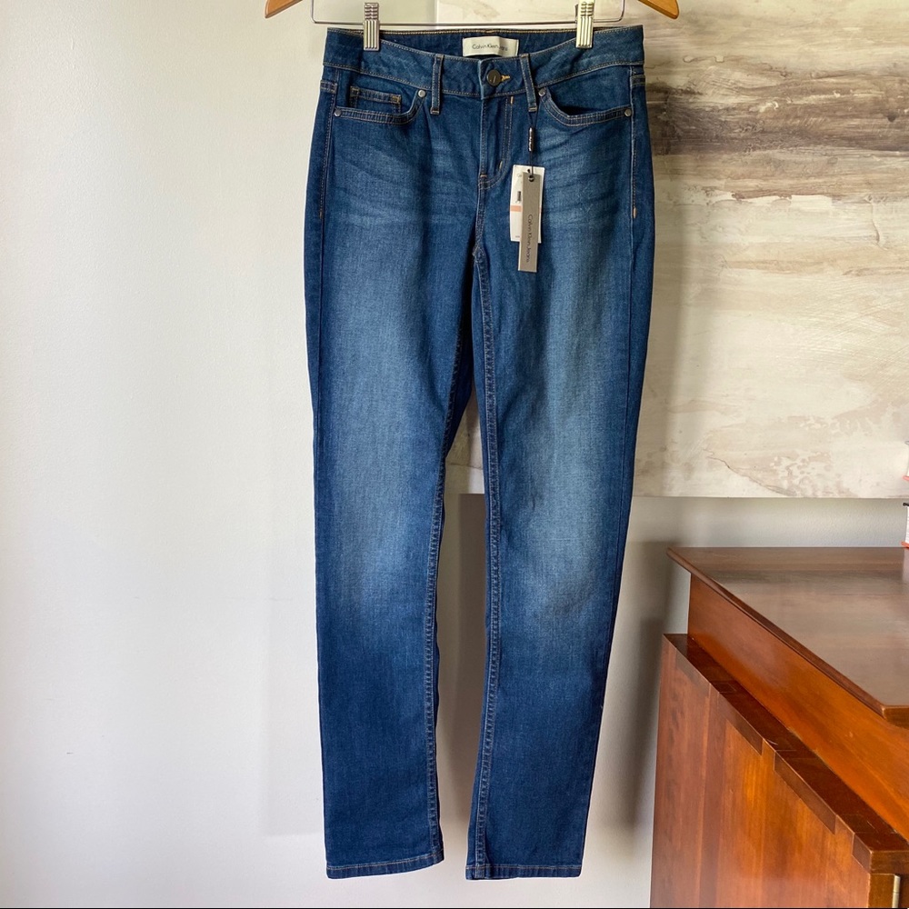 NWT Calvin Klein Distressed Skinny Blue Jeans
